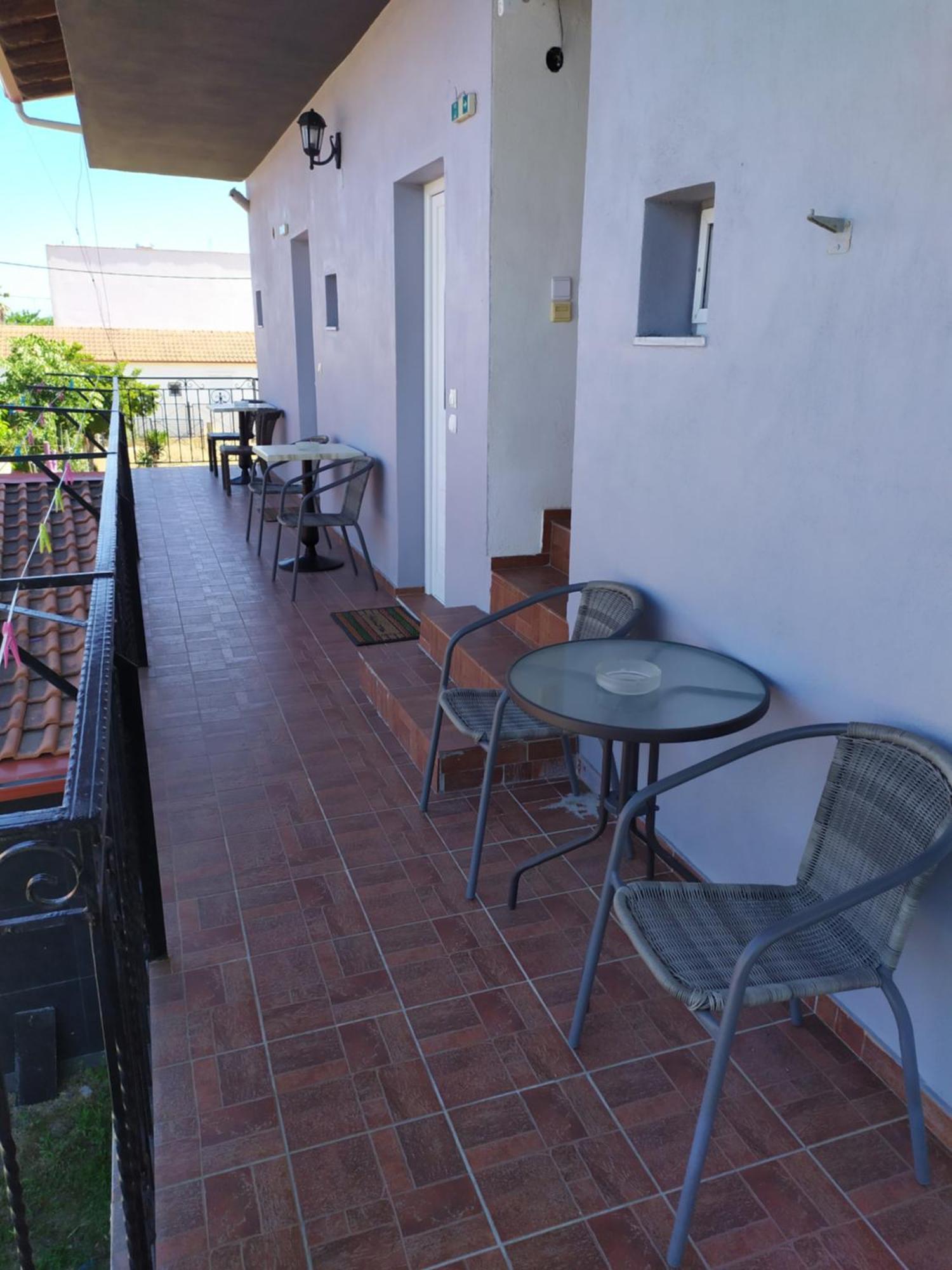 Noufara Apartments Néa Meságkala Rom bilde