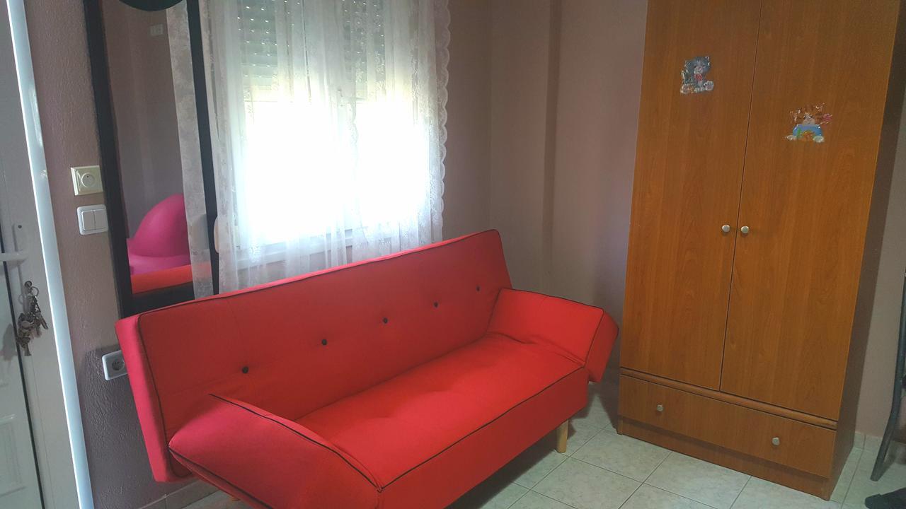 Noufara Apartments Néa Meságkala Eksteriør bilde